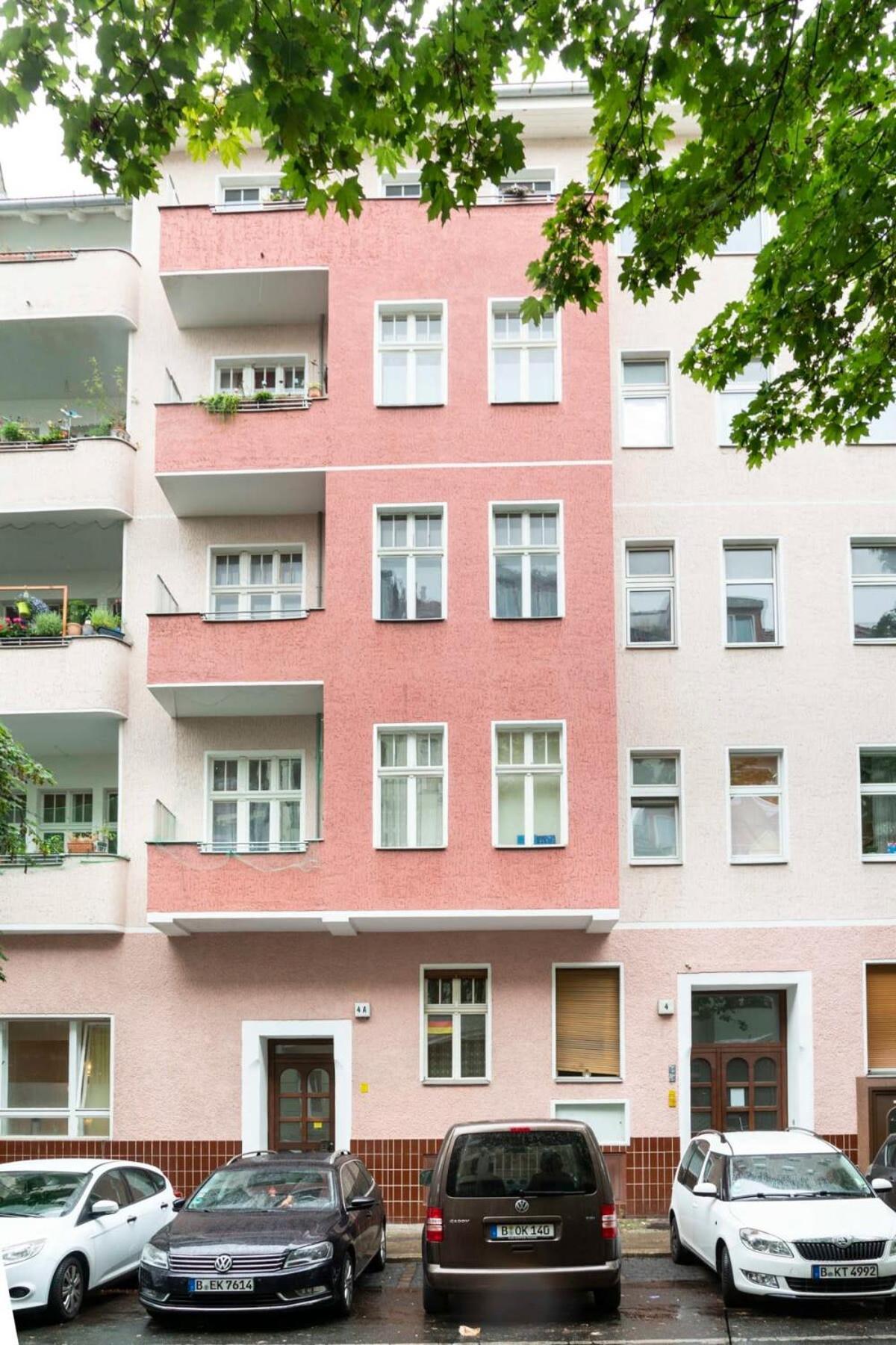 Cozy 2 Room Apartment Next To Hermannstrasse Berlin Exterior photo